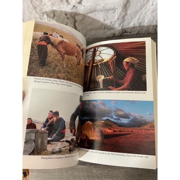 1991 In Search of Genghis Khan by Tim Severin Paperback - Picture 7 of 9